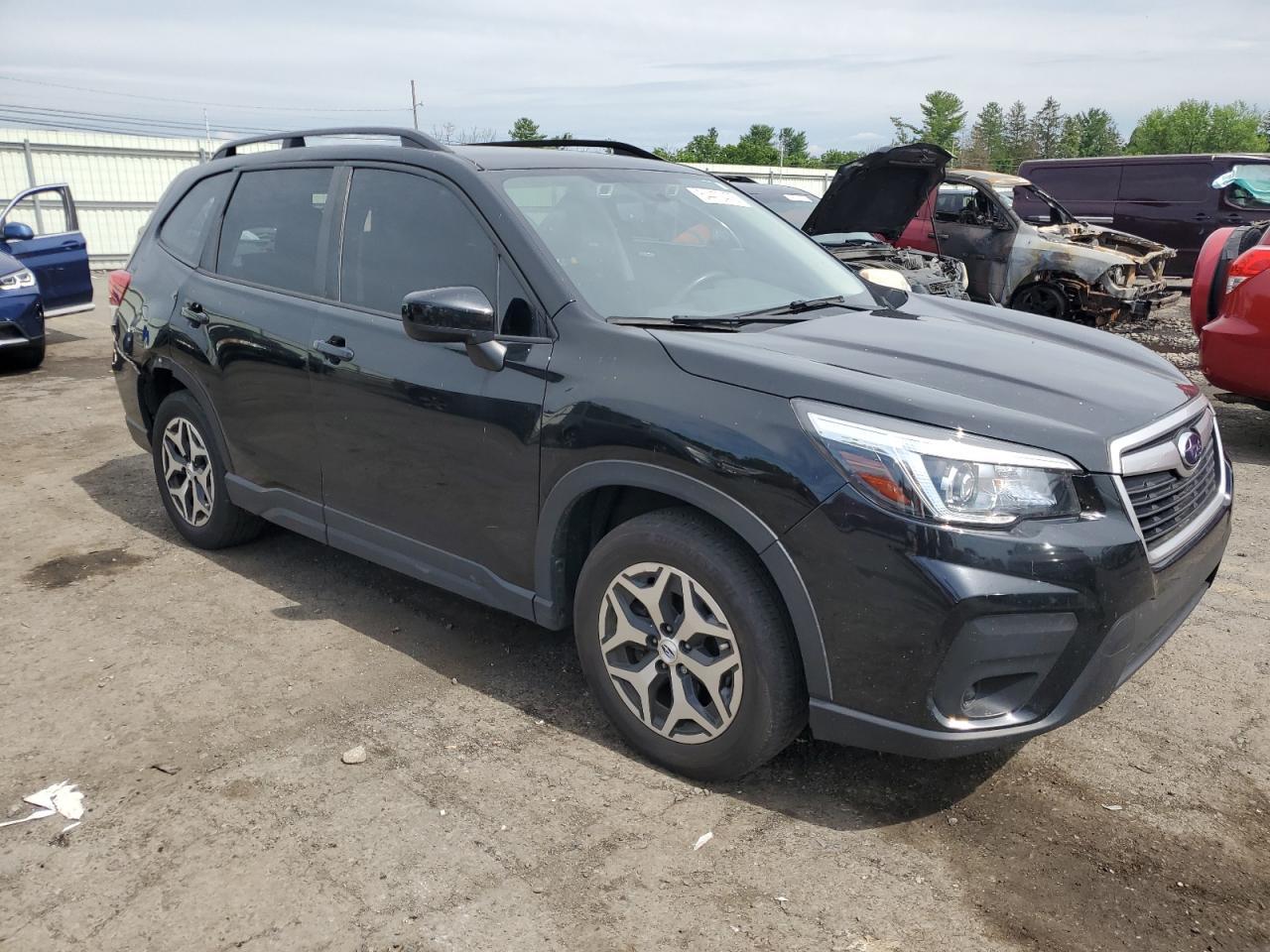 2020 Subaru Forester Premium - Фото 4