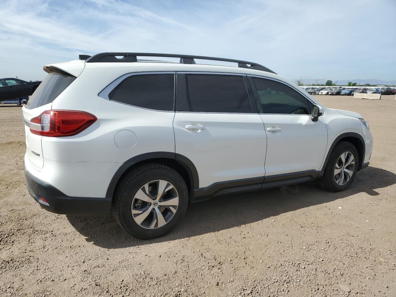 2020 Subaru Ascent Premium - Фото 3