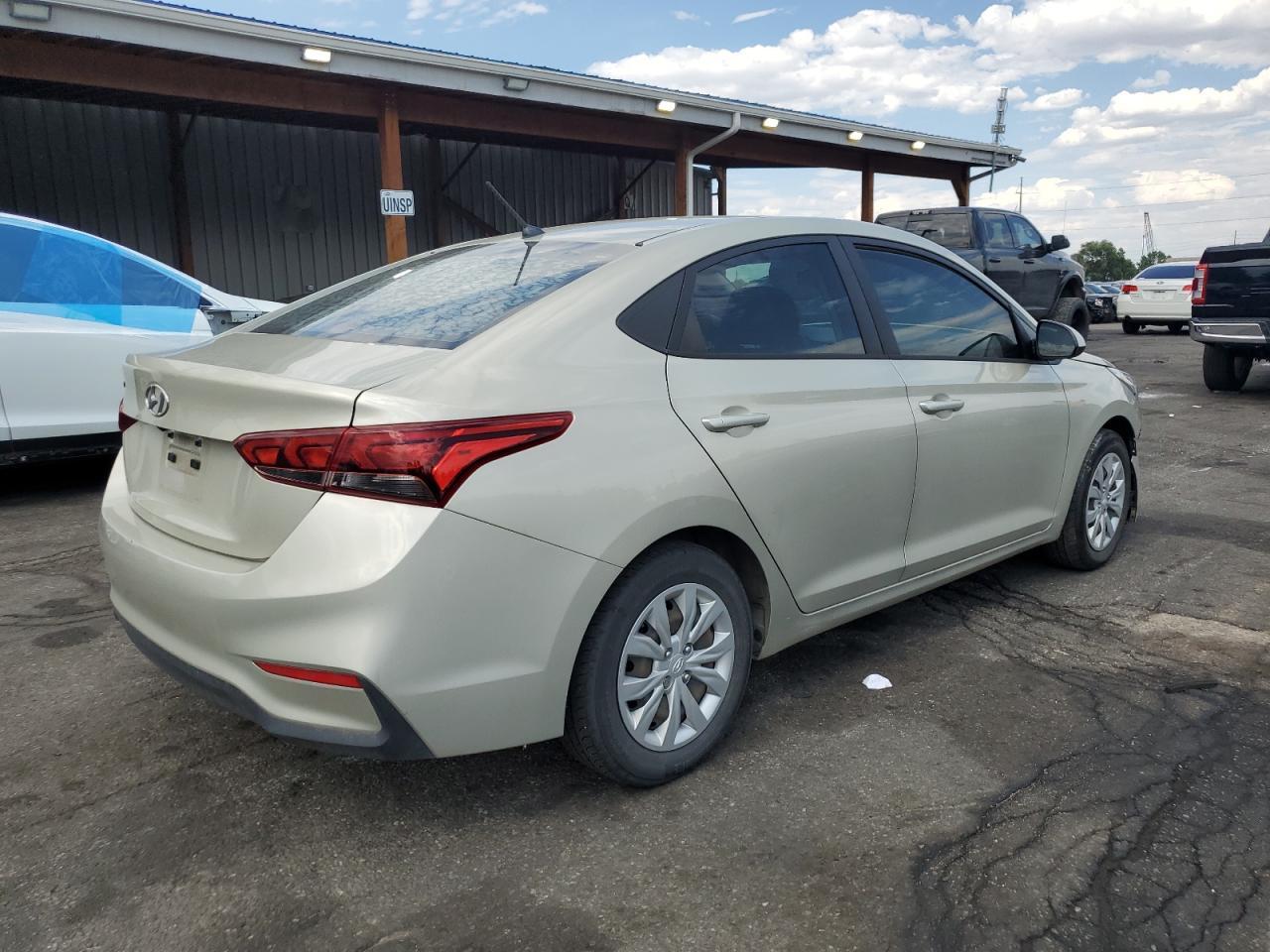 2020 Hyundai Accent Se - Image 3