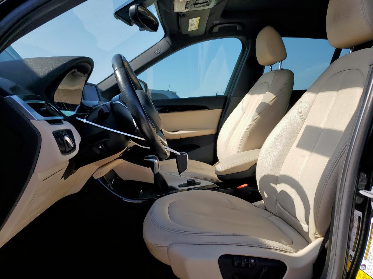 2016 BMW X1 xDrive28I - Фото 7