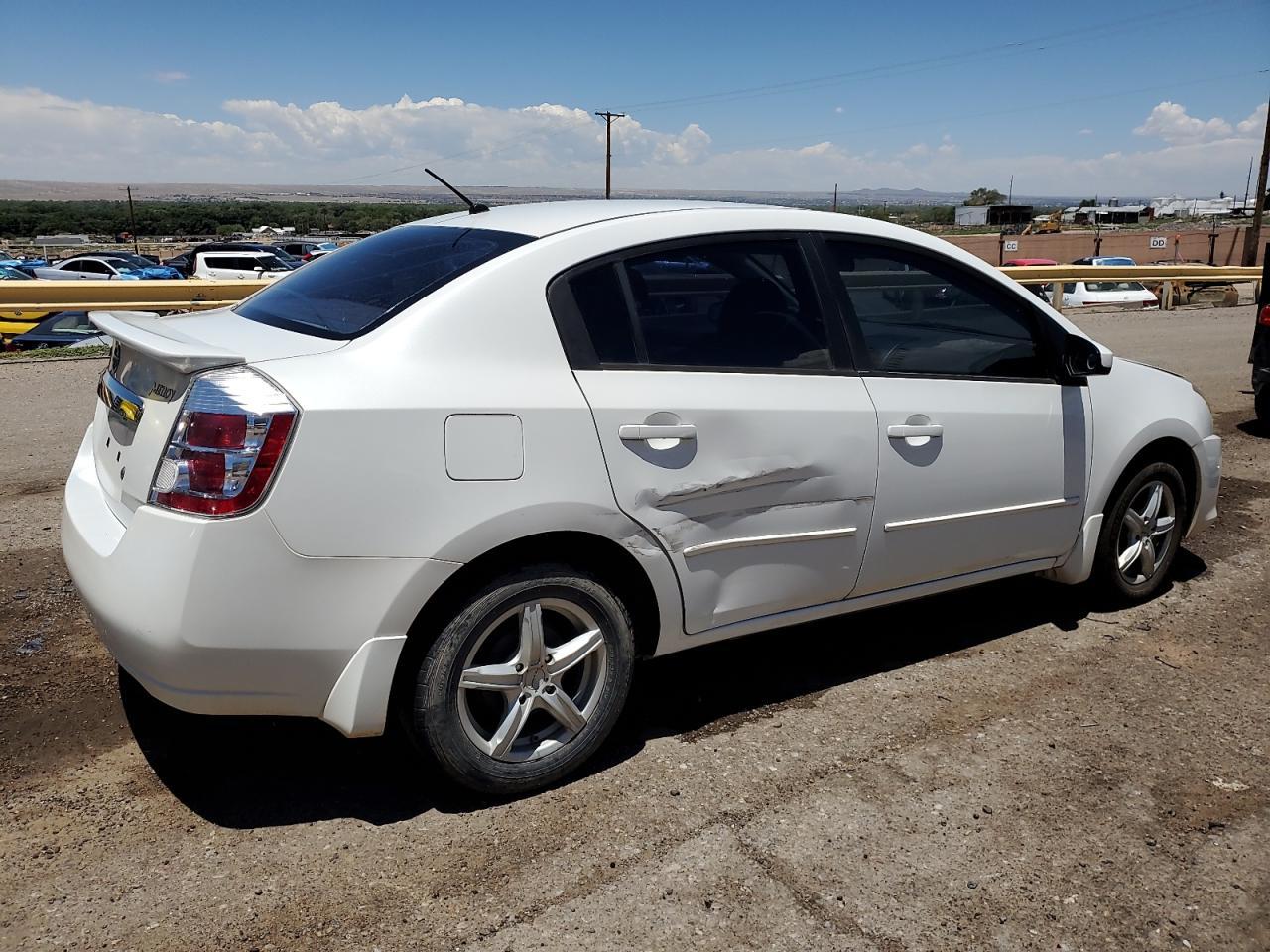 2012 Nissan Sentra 2.0 - Image 3