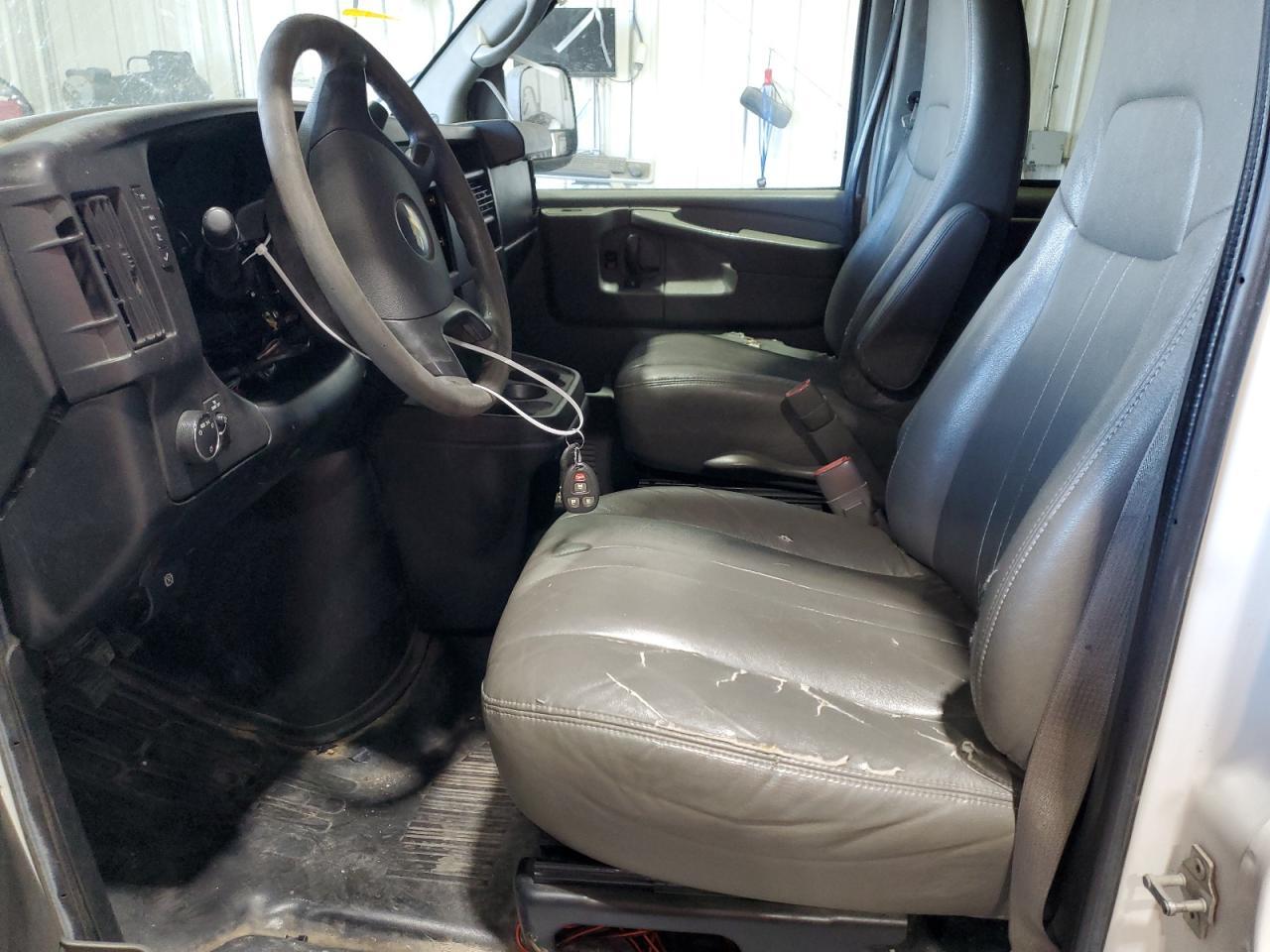 2012 Chevrolet Express G2500 Ls - Фото 7