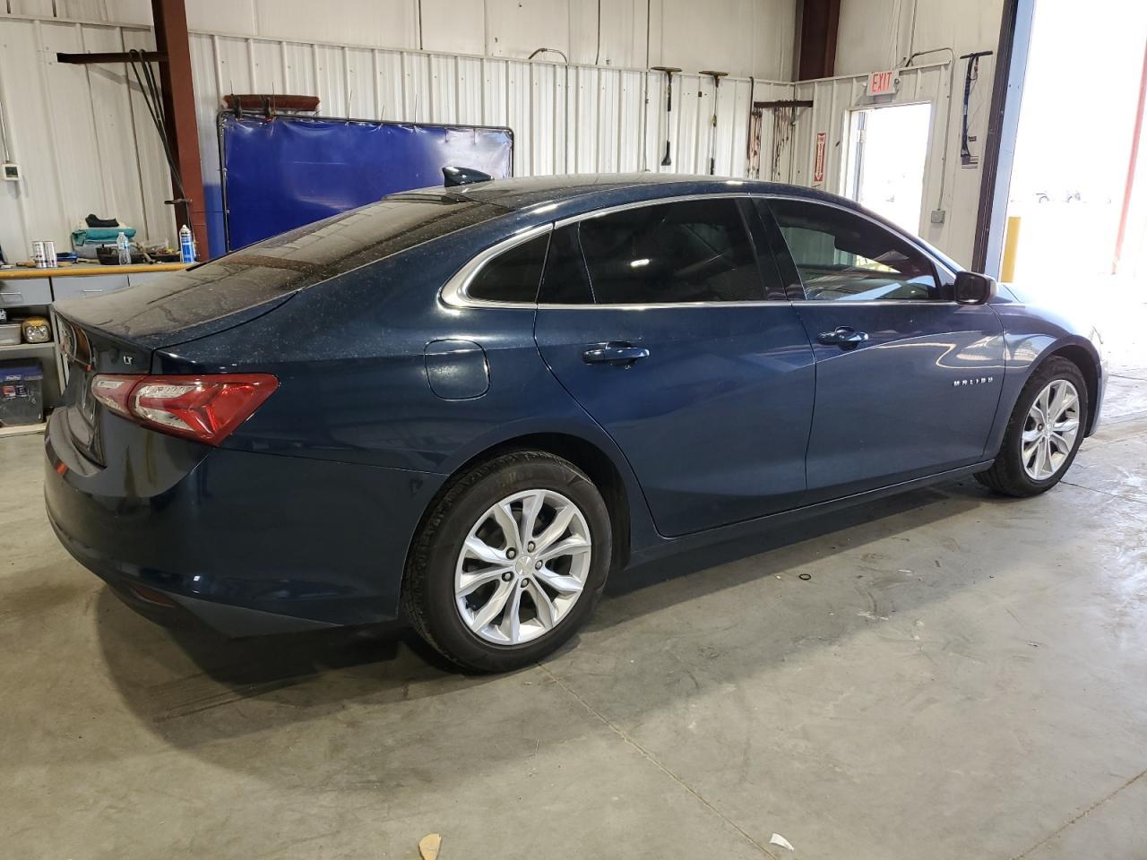 2020 Chevrolet Malibu Lt - Image 3