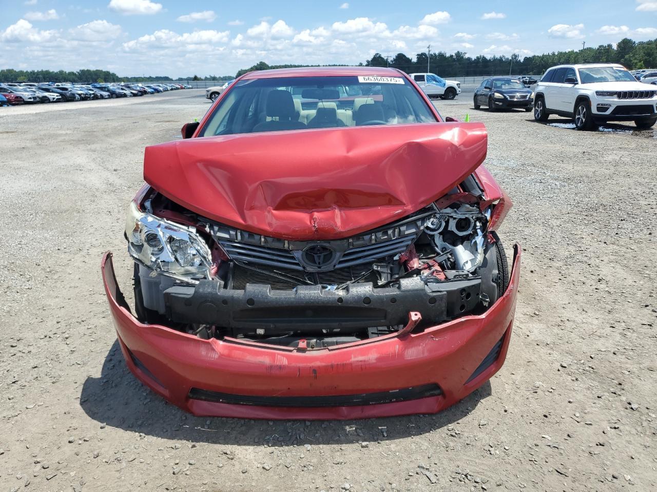 2014 Toyota Camry L - Фото 5