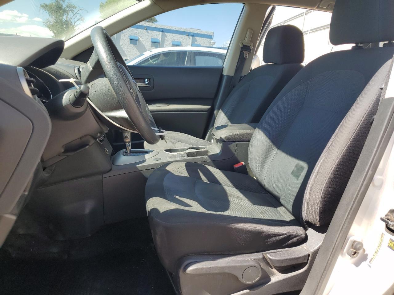 2015 Nissan Rogue Select S - Image 7