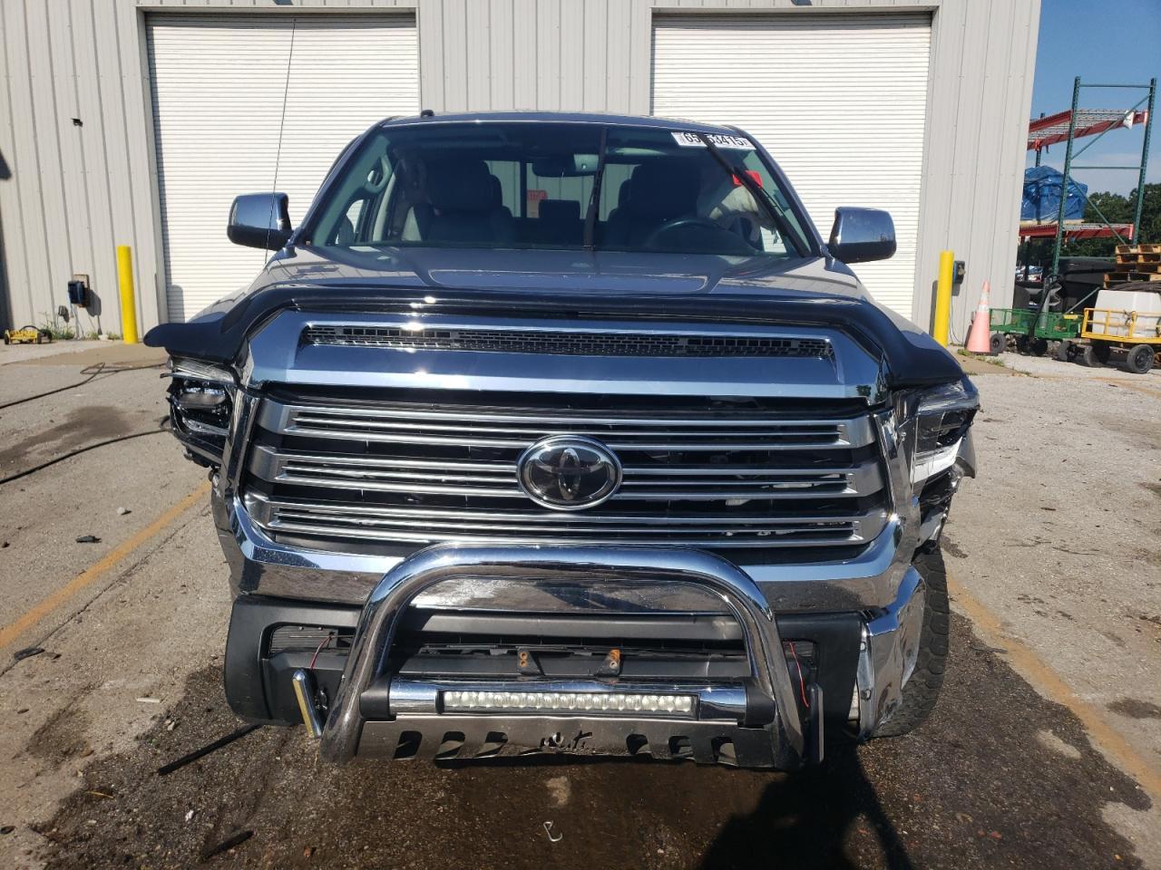 2018 Toyota Tundra Double Cab Limited - Image 5