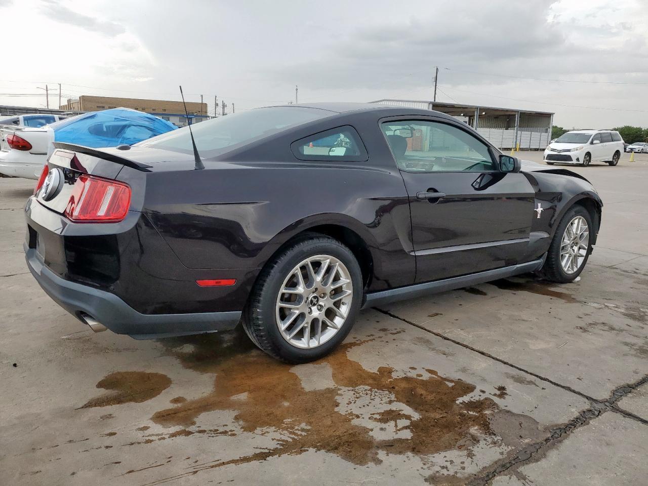 2012 Ford Mustang - Image 3