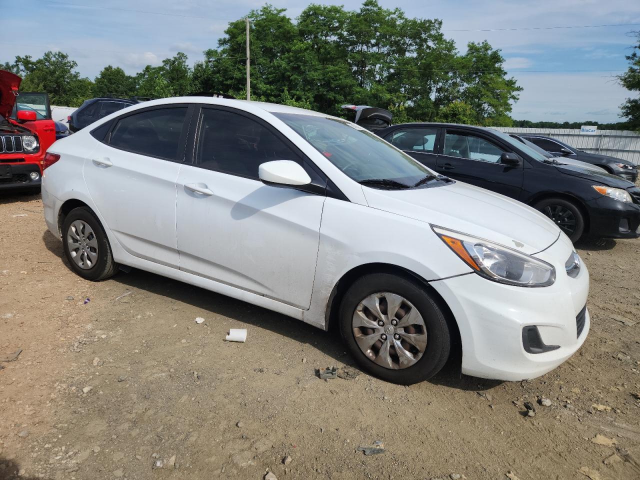 2017 Hyundai Accent Se - Image 4