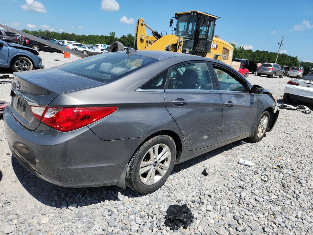 2011 Hyundai Sonata Gls - Image 3