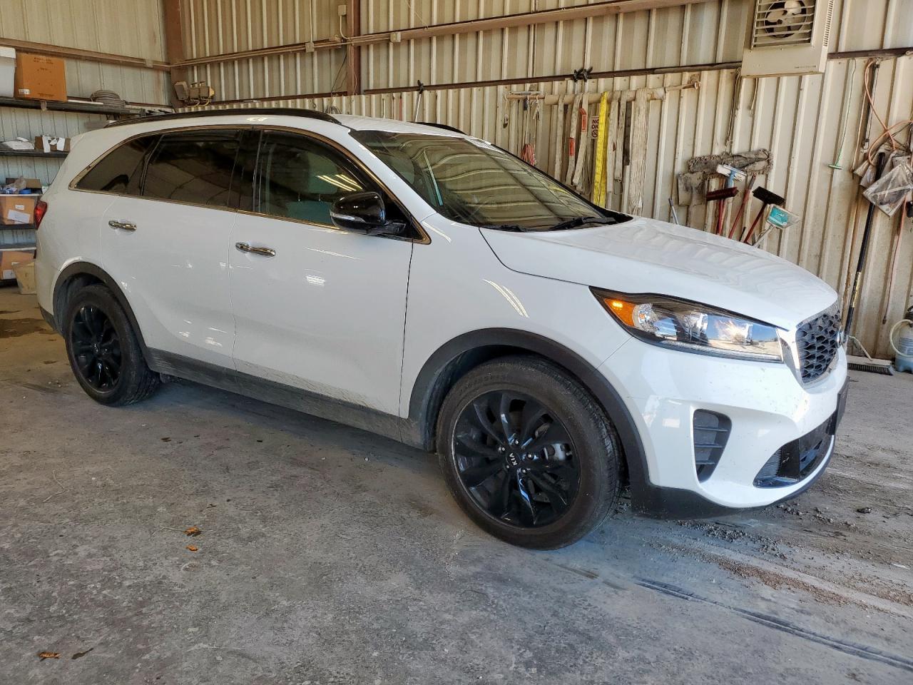 2020 Kia Sorento S - Фото 4