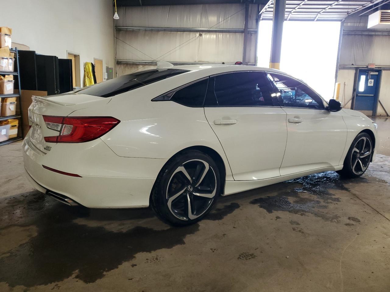 2018 Honda Accord Sport - Фото 3
