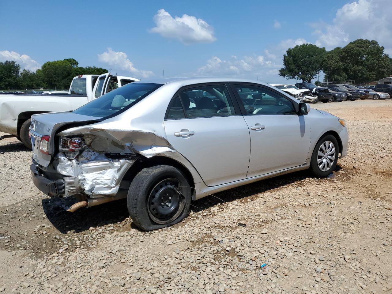 2013 Toyota Corolla Base - Image 3