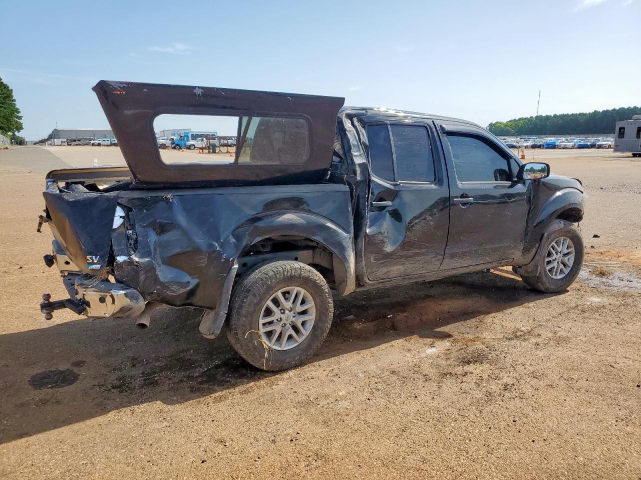 2017 Nissan Frontier S - Image 3