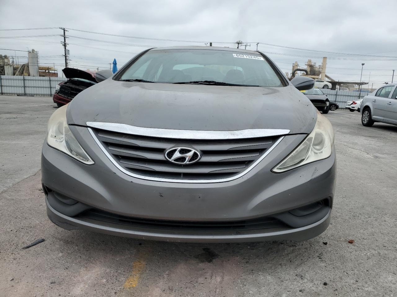 2014 Hyundai Sonata Gls - Image 5