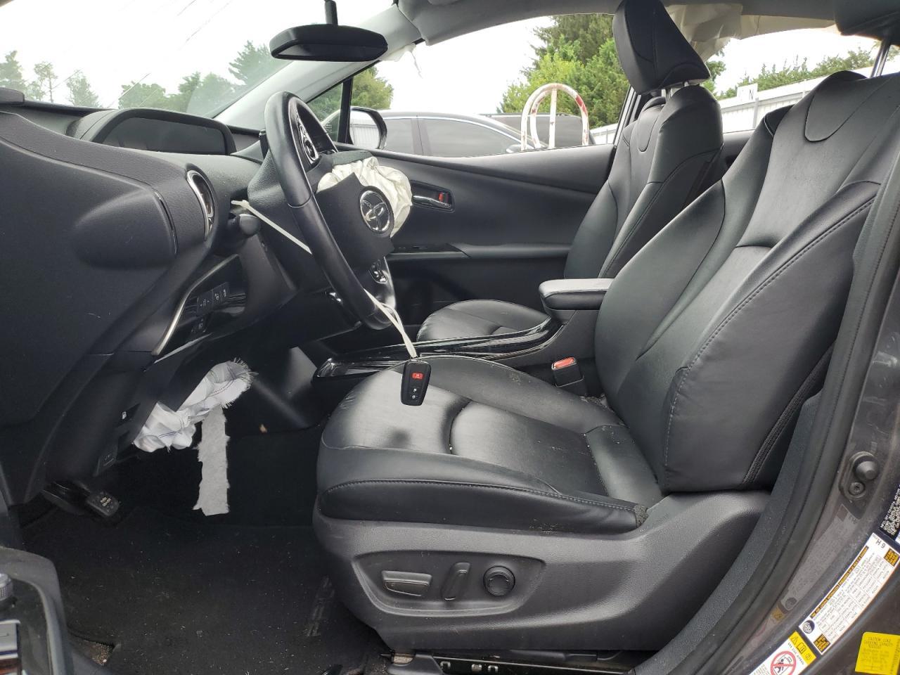 2019 Toyota Prius - Image 7