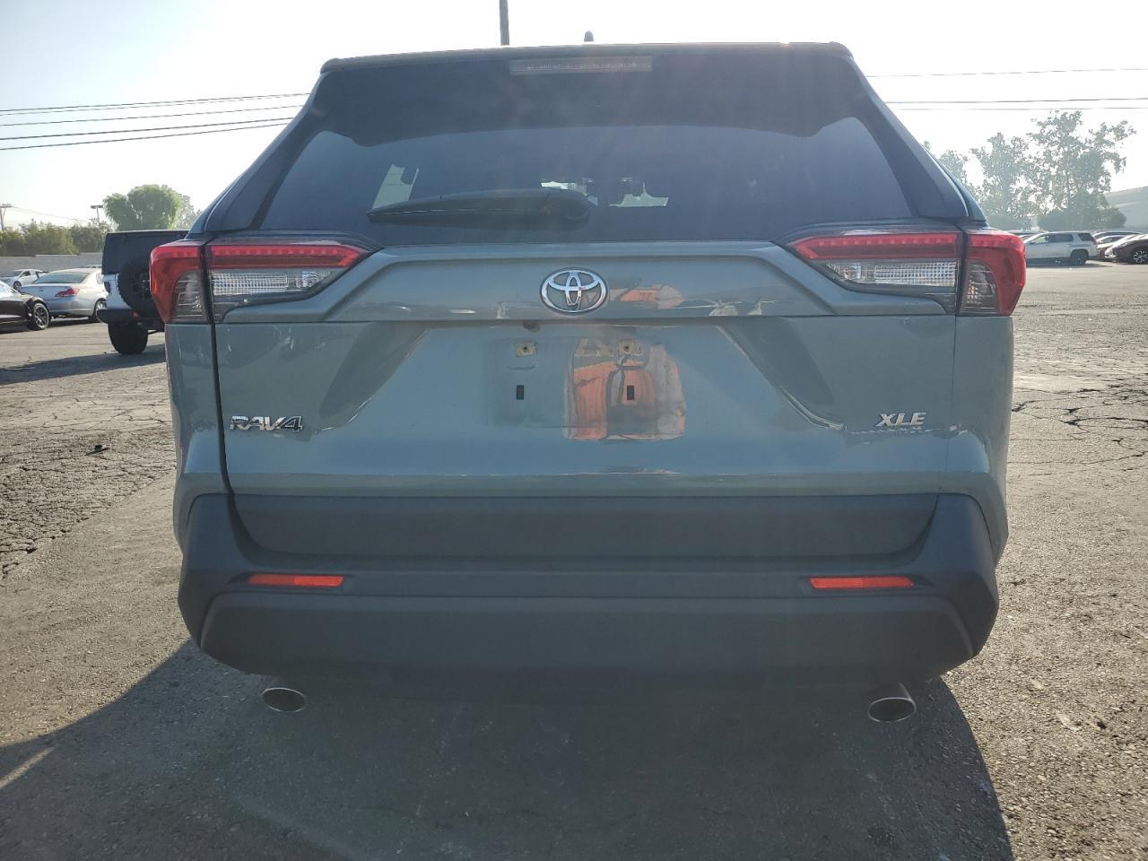 2023 Toyota Rav4 Xle Premium - Фото 6