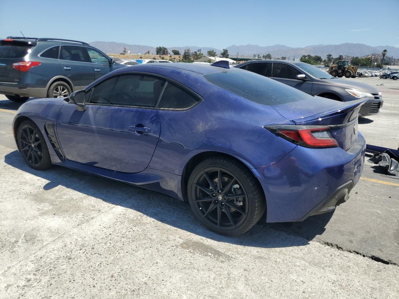 2023 Toyota Gr 86 Premium - Image 2