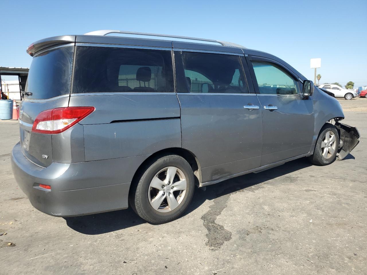 2016 Nissan Quest S - Image 3