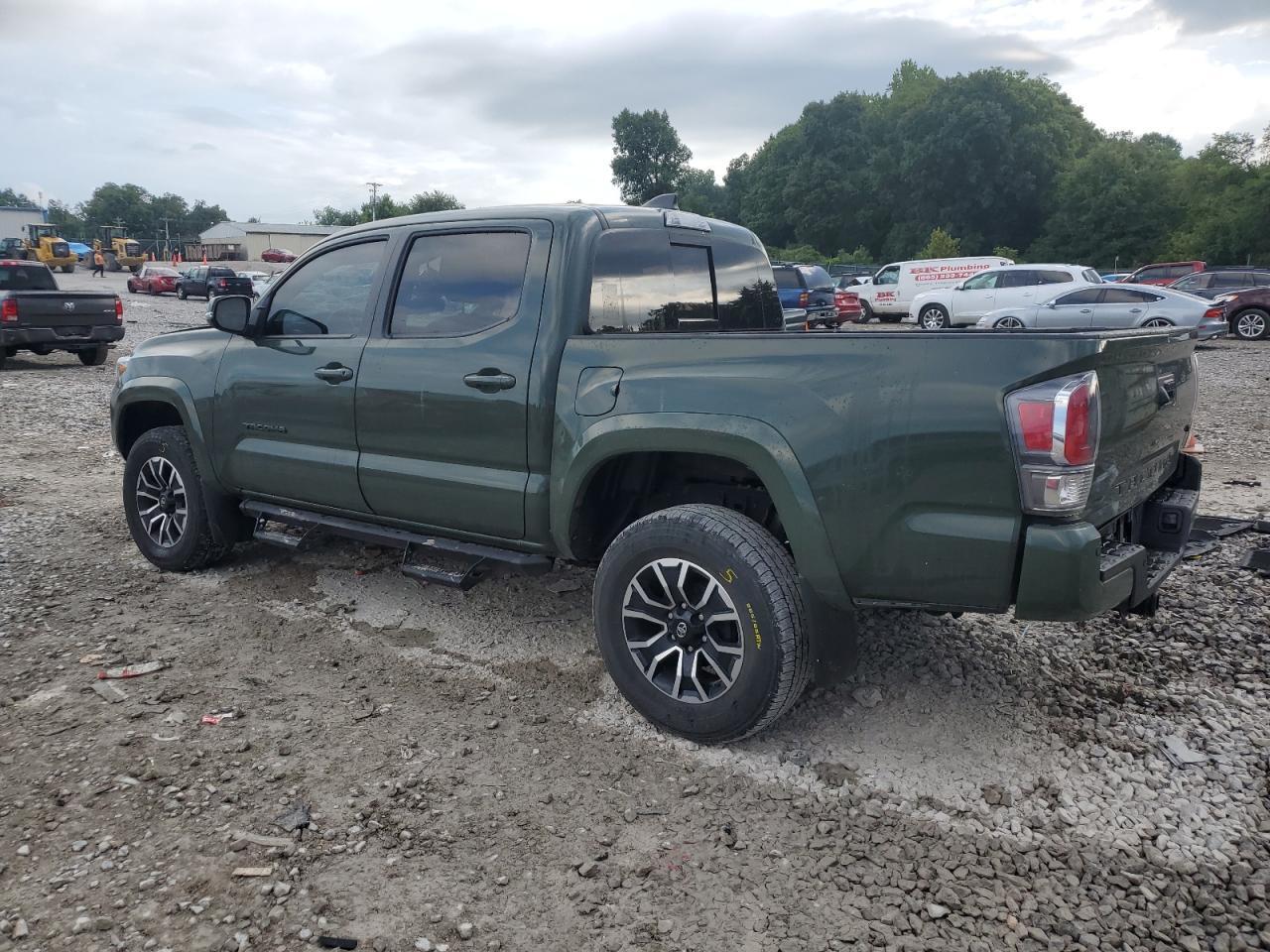 2021 Toyota Tacoma Double Cab - Фото 2