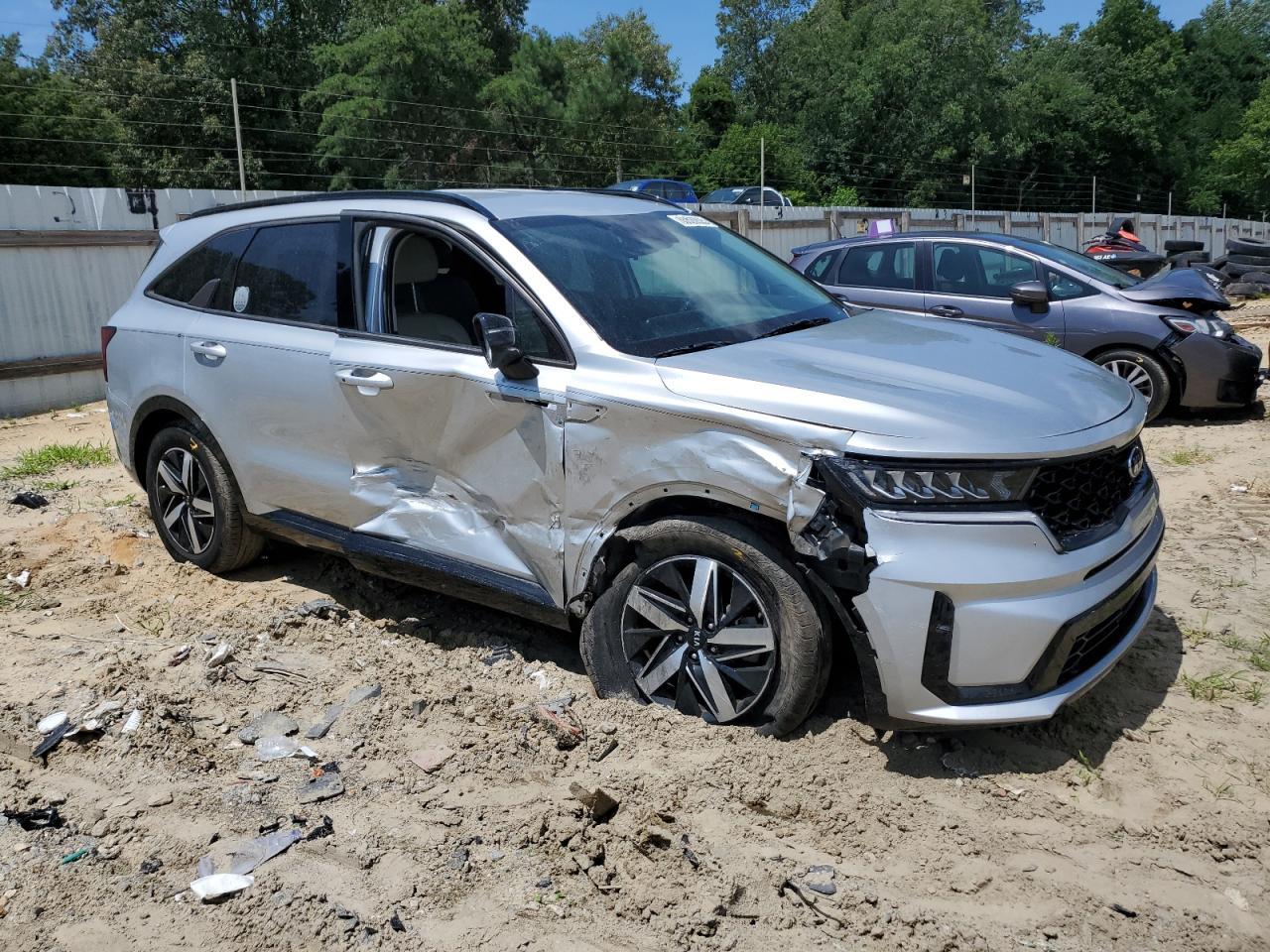 2021 Kia Sorento S - Image 4