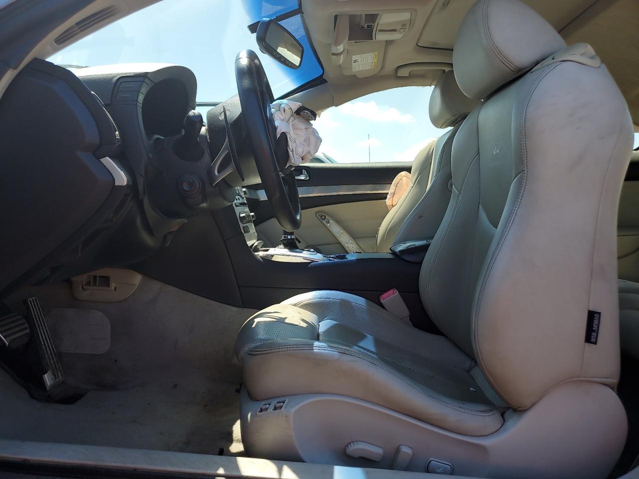 2013 Infiniti G37 - Image 7