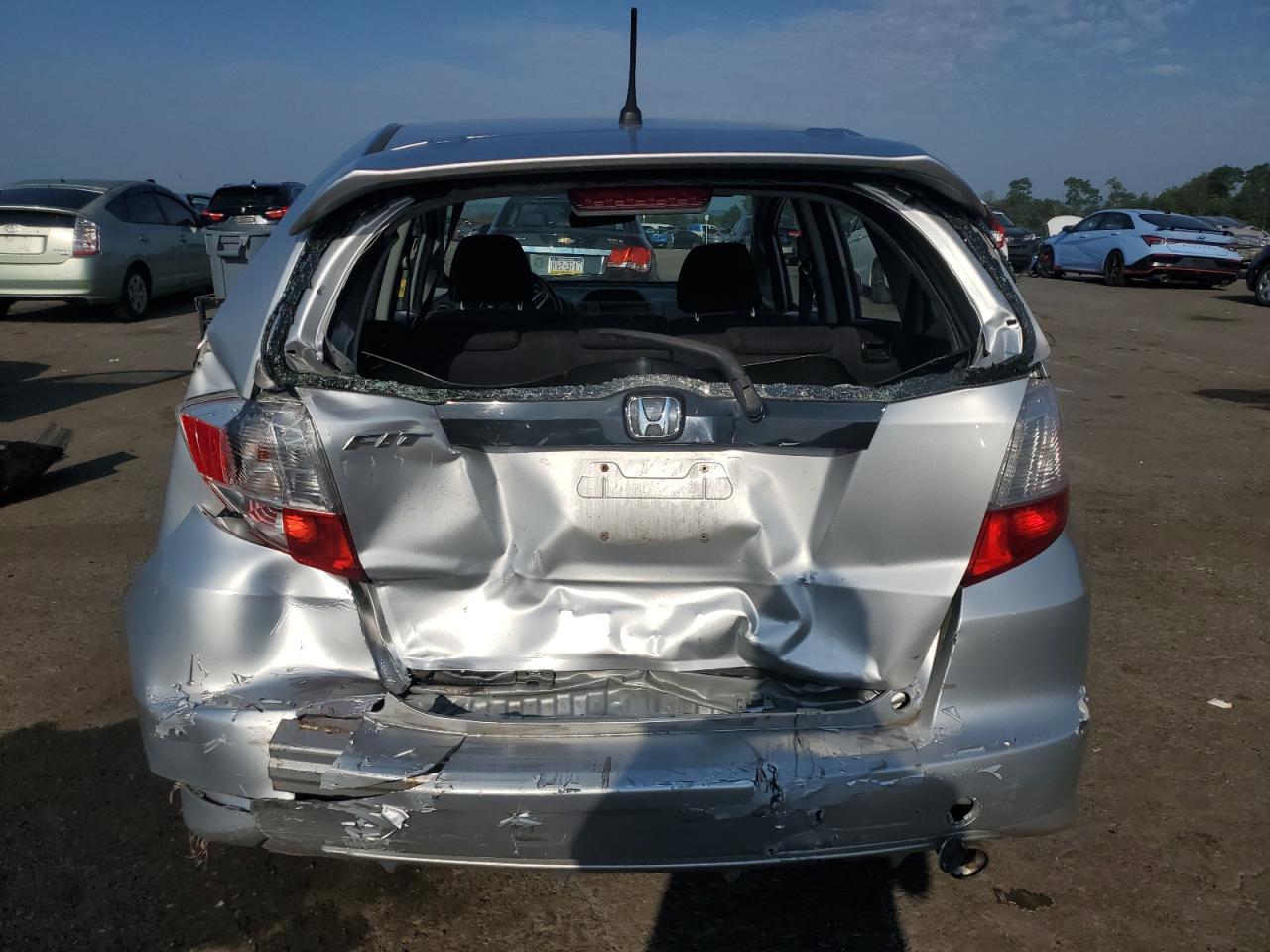 2011 Honda Fit Sport - Image 6