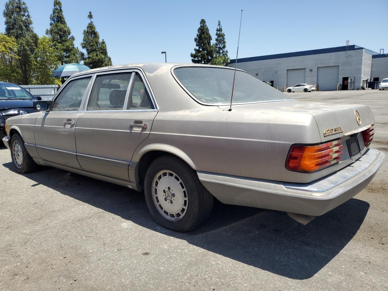 1990 Mercedes-Benz 420 Sel - Фото 2