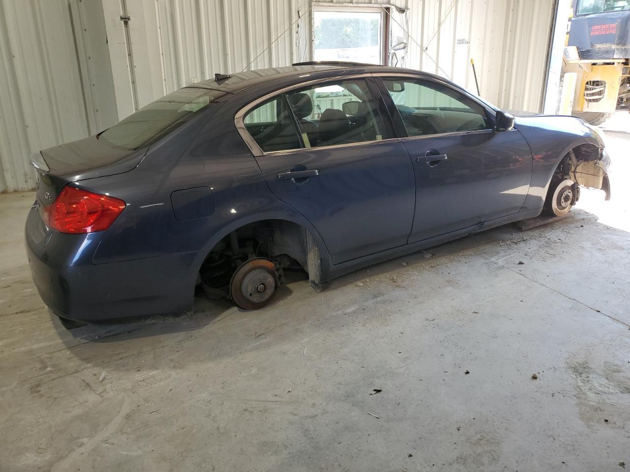 2010 Infiniti G37 - Фото 3