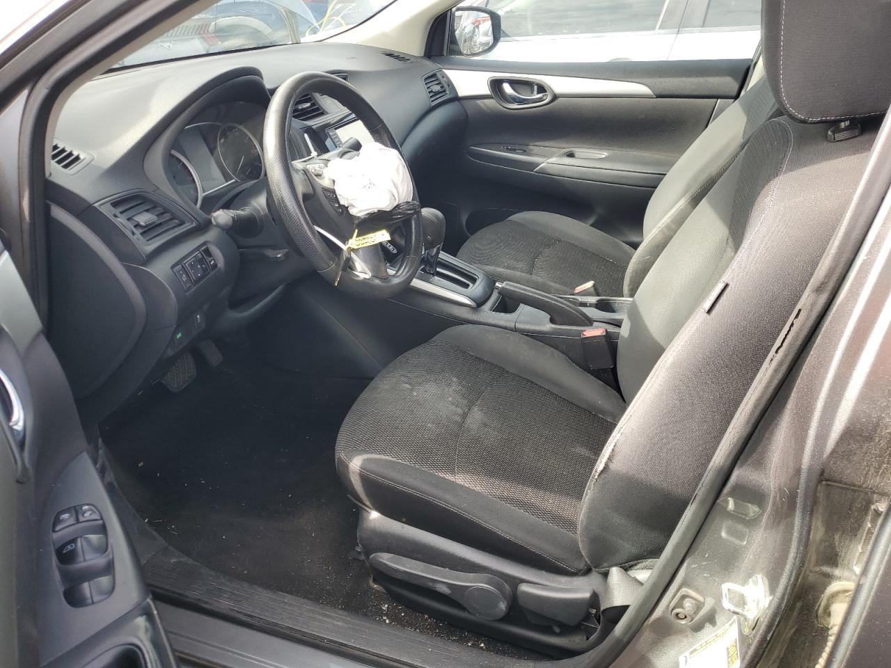 2019 Nissan Sentra S - Фото 7