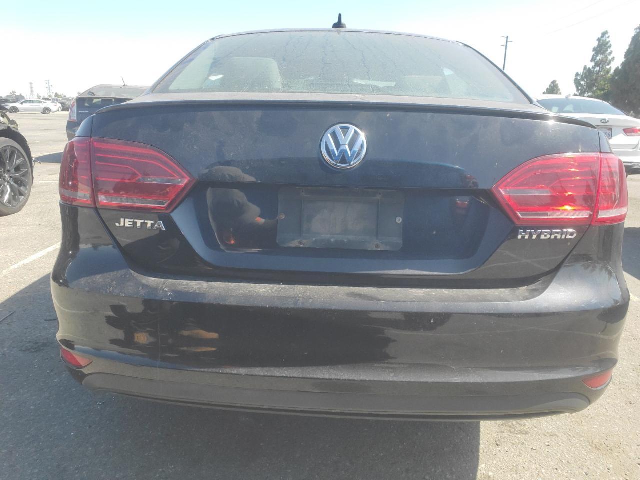 2013 Volkswagen Jetta Hybrid - Image 6