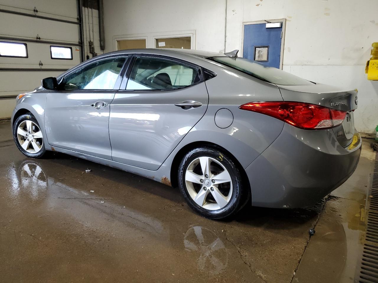 2013 Hyundai Elantra Gls - Фото 2