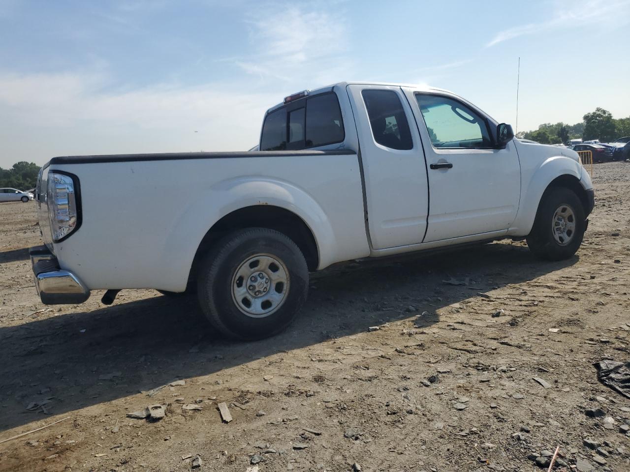 2005 Nissan Frontier King Cab Xe - Фото 3
