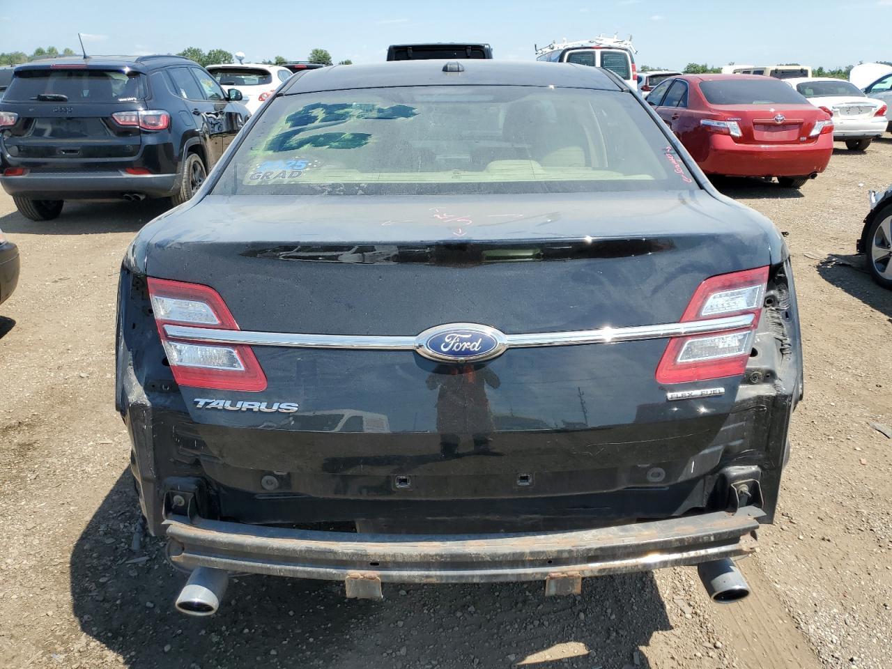 2017 Ford Taurus Se - Image 6
