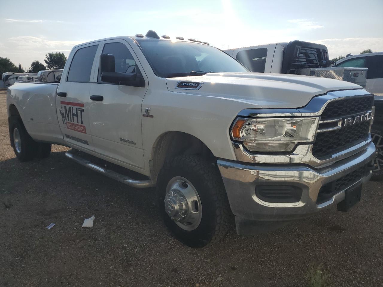 2019 Ram 3500 Tradesman - Image 4