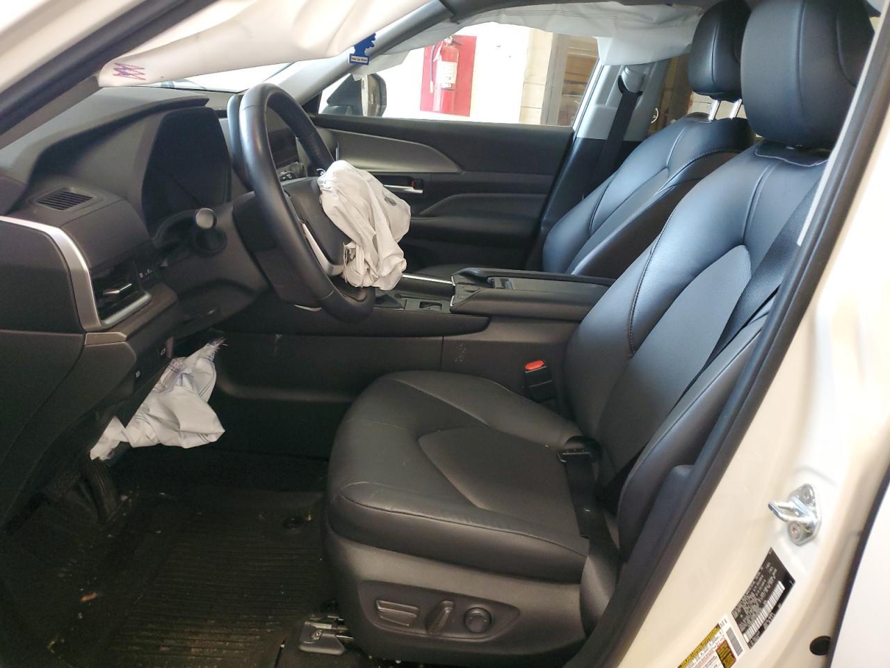 2024 Toyota Grand Highlander Xle - Image 7