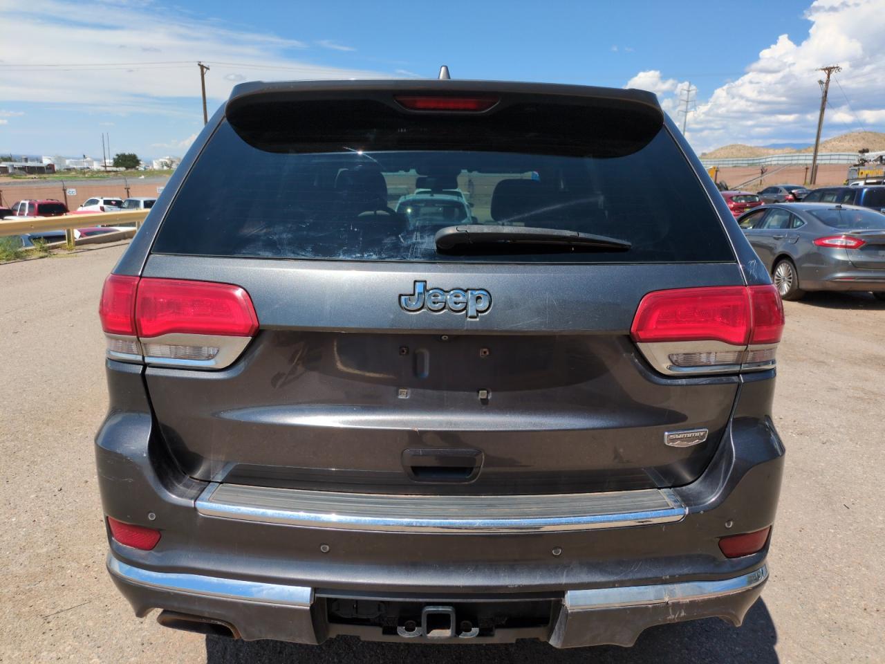 2015 Jeep Grand Cherokee Summit - Image 6
