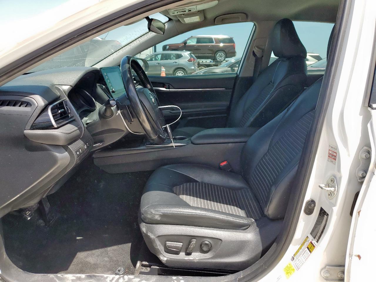 2022 Toyota Camry Se - Image 7