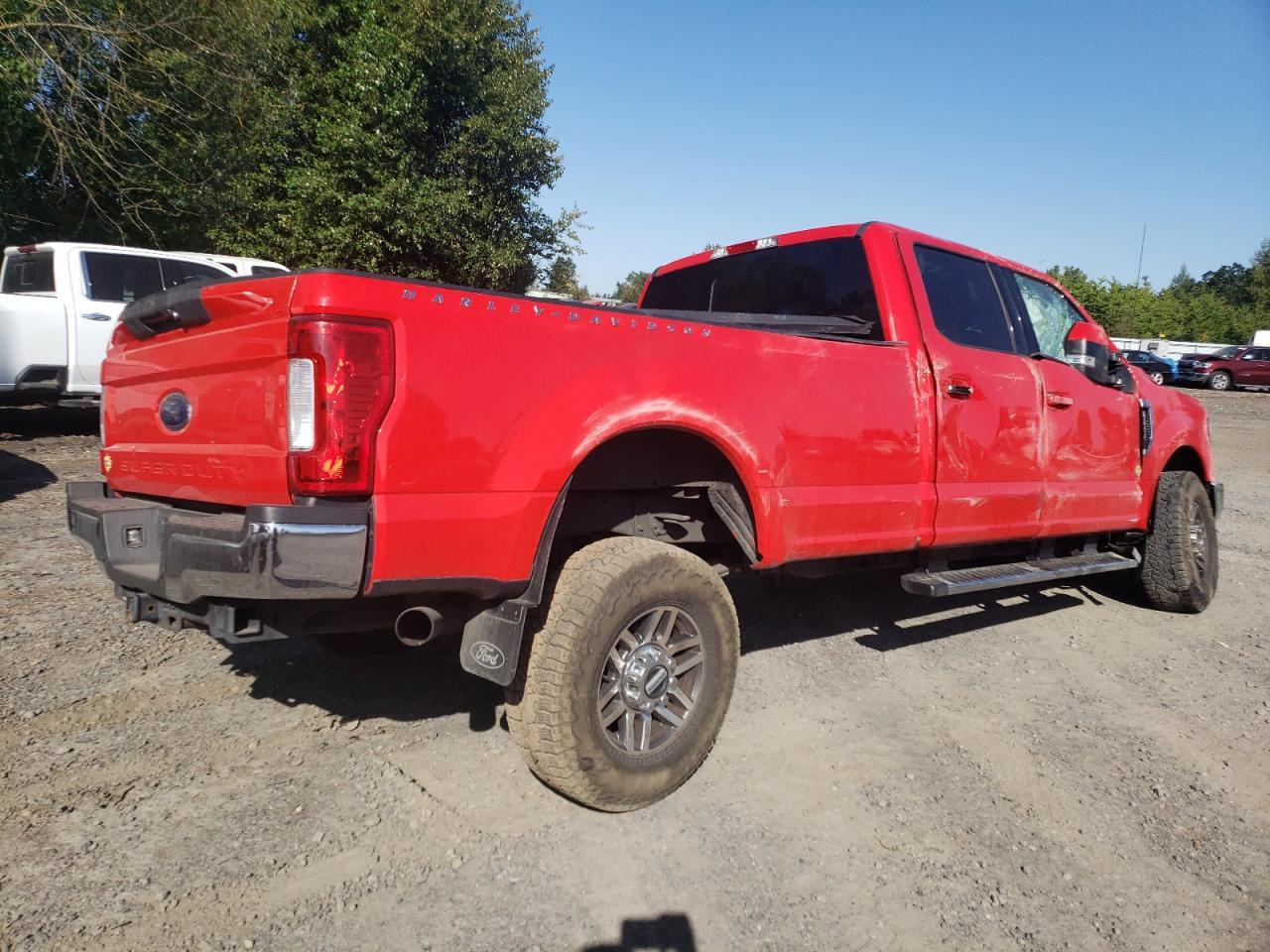 2019 Ford F350 Super Duty - Фото 3