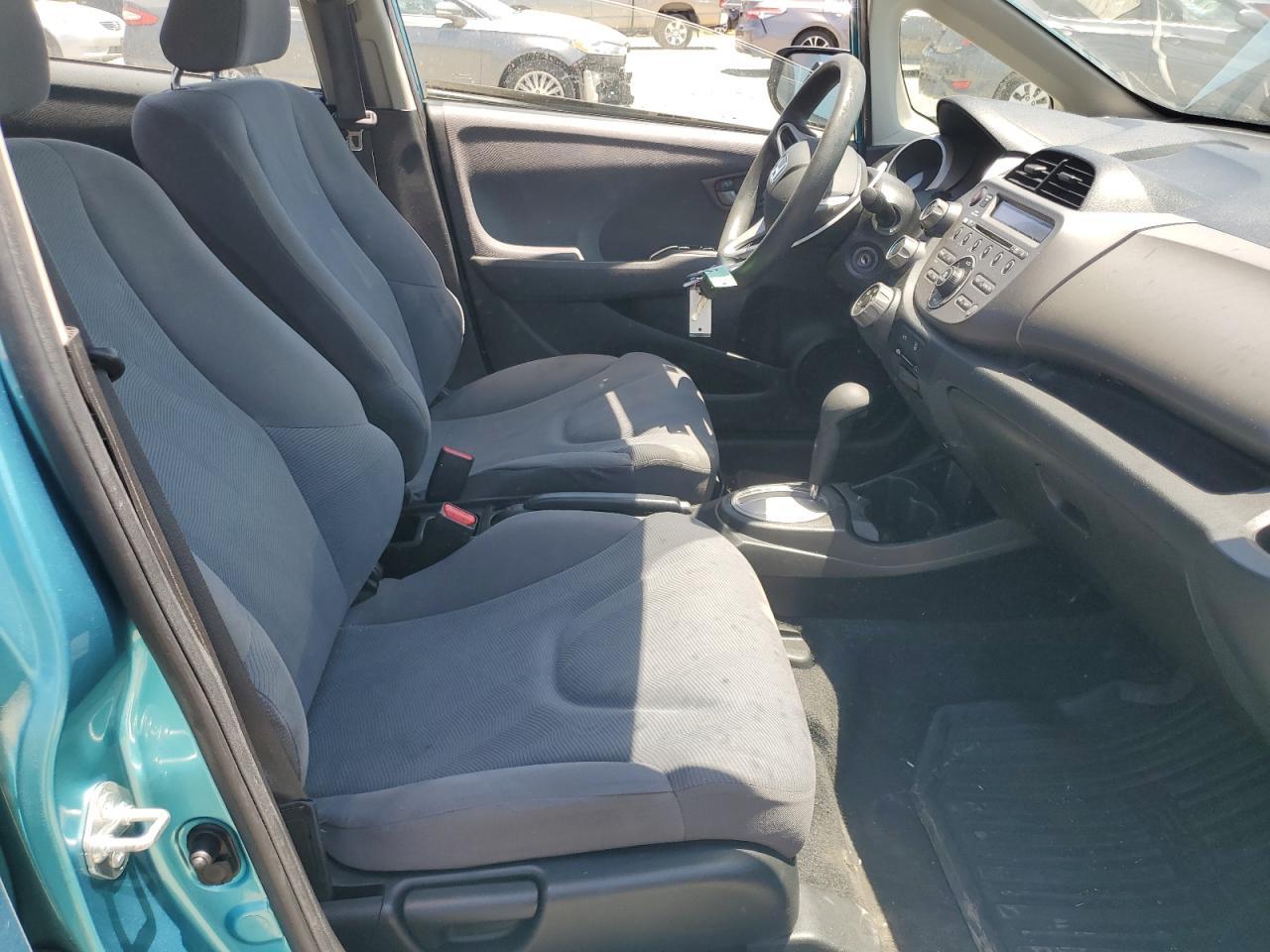 2013 Honda Fit - Фото 7