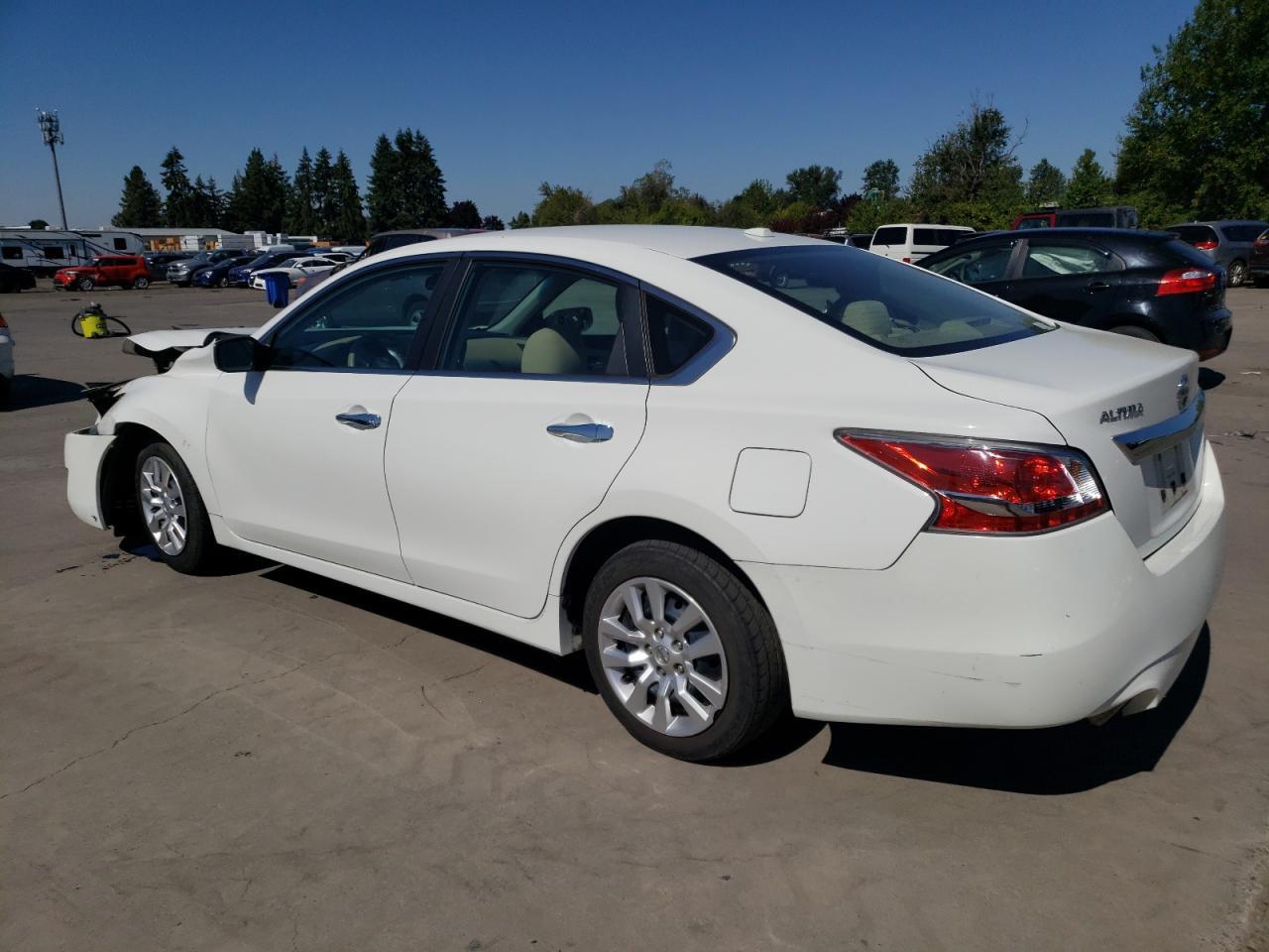 2015 Nissan Altima 2.5 - Фото 2