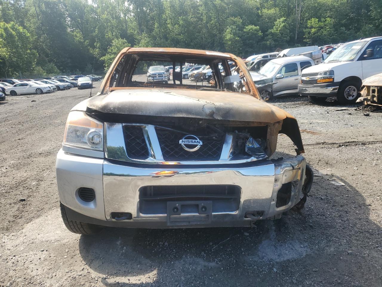 2013 Nissan Titan S - Фото 5