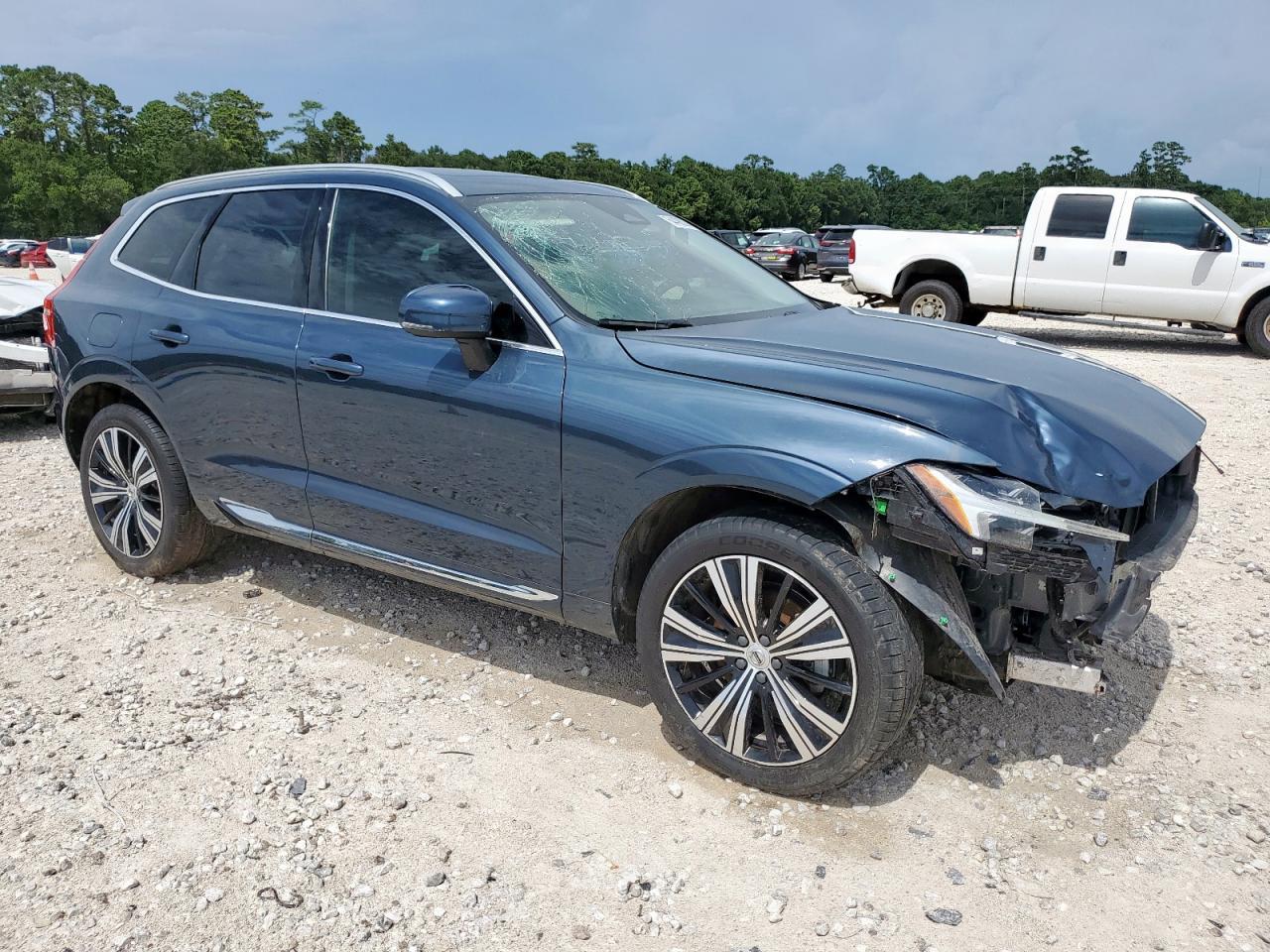 2022 Volvo Xc60 B5 Inscription - Фото 4