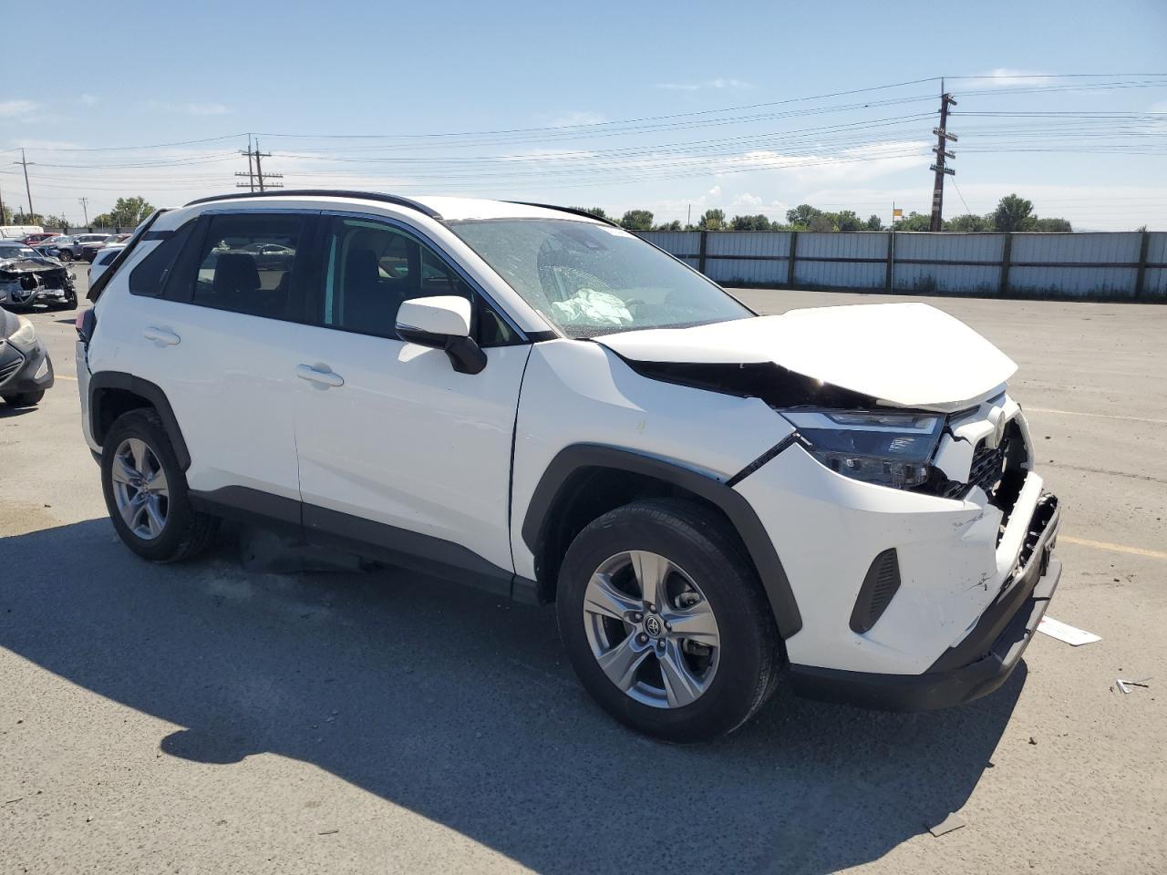 2023 Toyota Rav4 Xle - Image 4