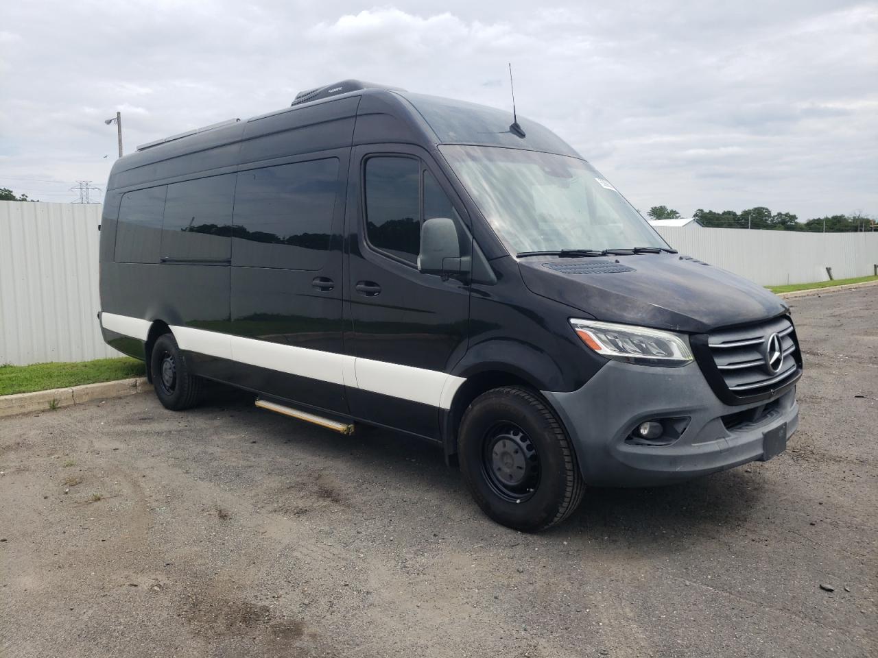 2020 Mercedes-Benz Sprinter 2500 - Image 4