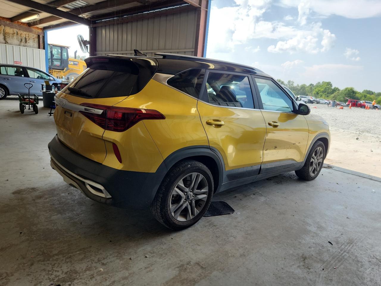 2022 Kia Seltos S - Фото 3