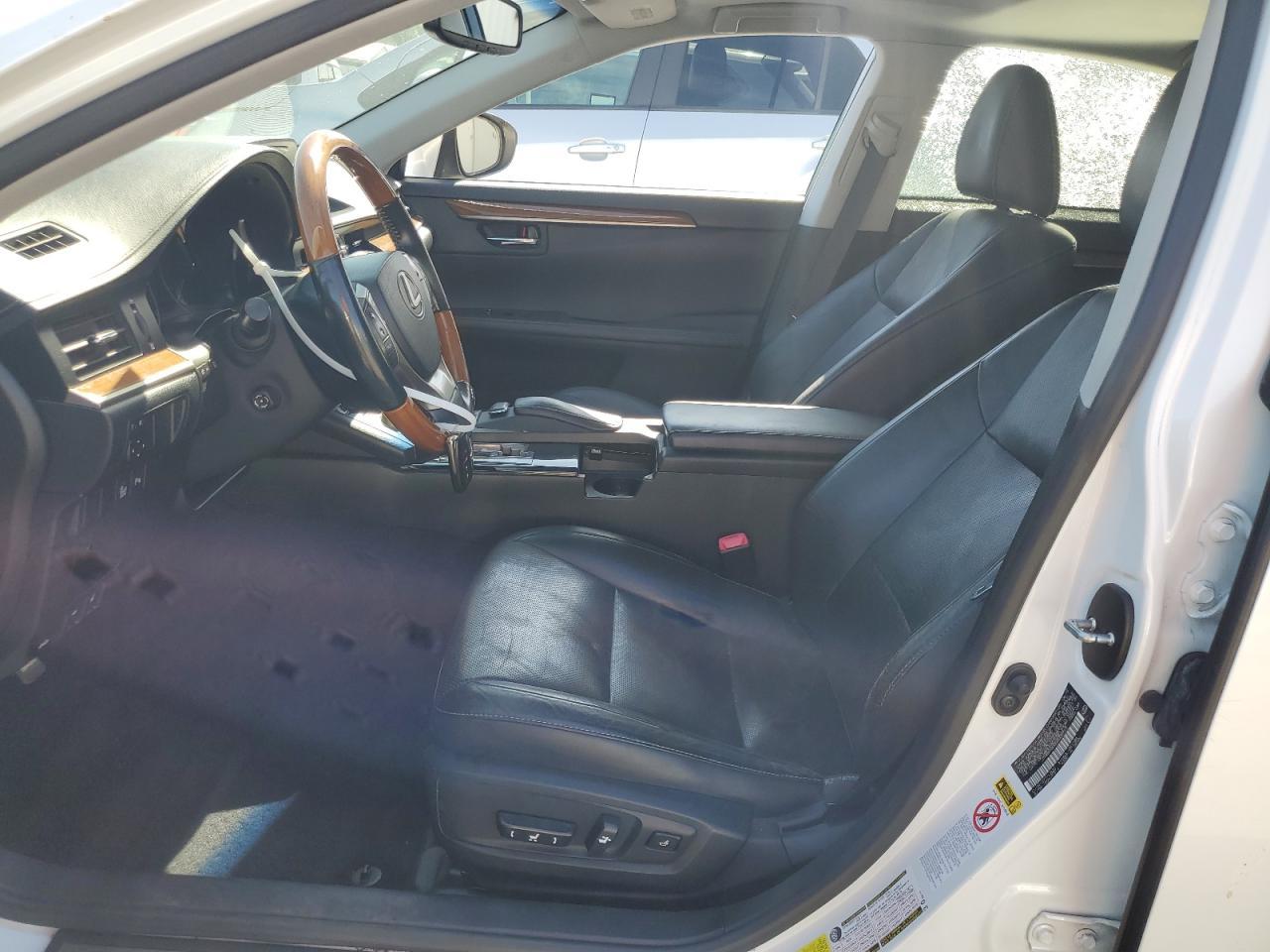 2013 Lexus Es 300H - Фото 7