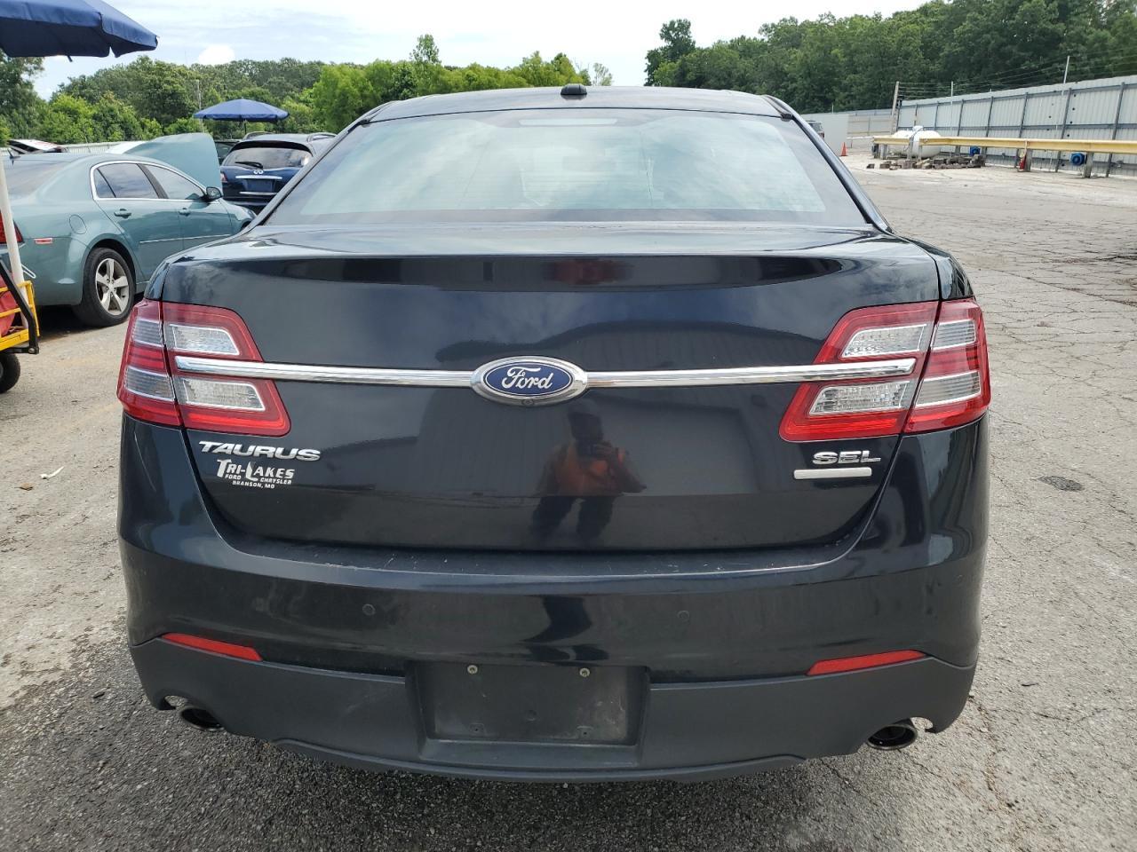 2016 Ford Taurus Sel - Image 6