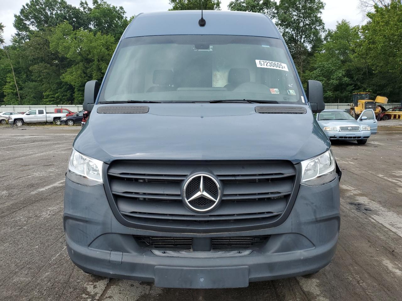 2019 Mercedes-Benz Sprinter 2500/3500 - Фото 5