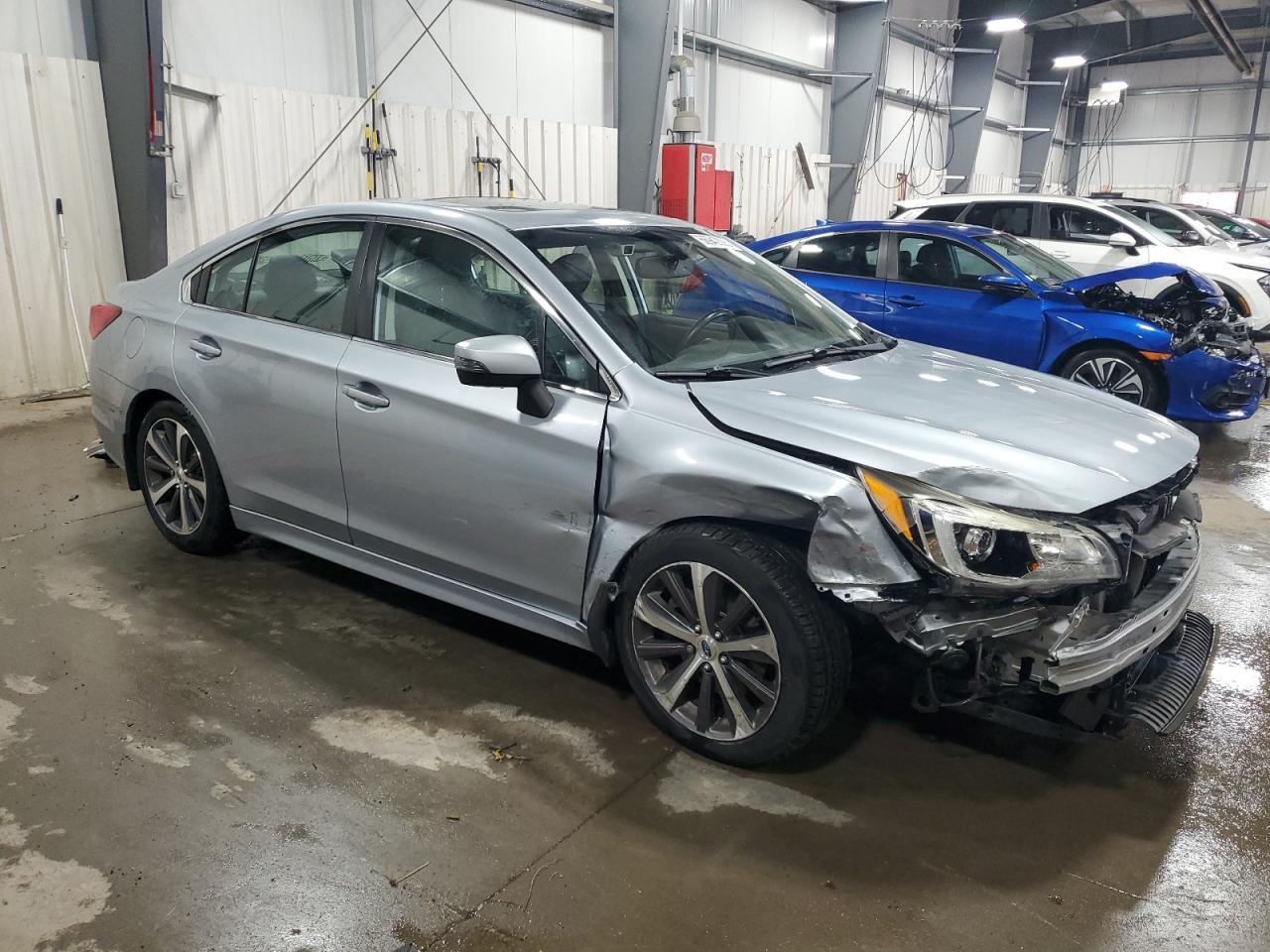 2015 Subaru Legacy 3.6R Limited - Image 4
