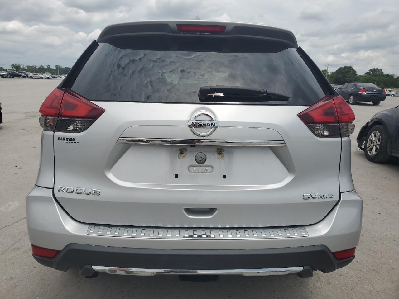 2018 Nissan Rogue S - Image 6